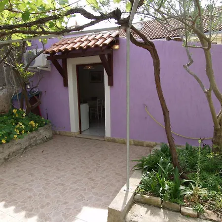 In 14933 * Veli Lošinj